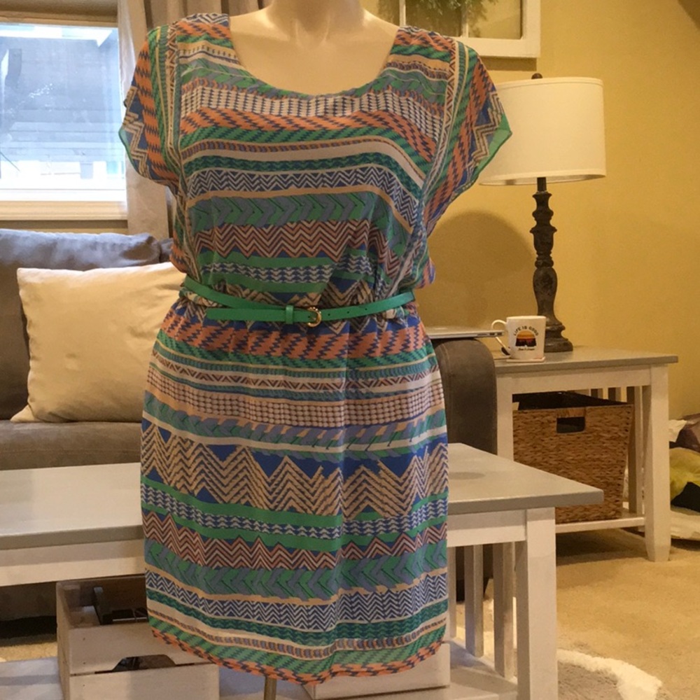 Belted Dress Xl city triangles